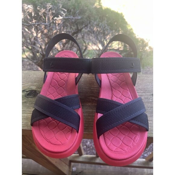 NWOT Vivaia Sport Sandals Kiara in Black Ruby Red outdoor comfy athleisure 10.5 - Picture 7 of 10